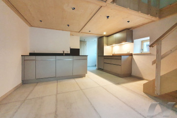 Saint-Maurice - Petit bâtiment de 2 appartements en duplex ... Image 6