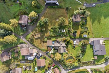 Les Giettes - Belle parcelle équipée de 691 m2 Image 2