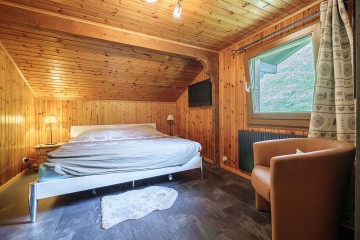 Val d'Illiez - Magnifique chalet entièrement rénové de 5 ... Image 8
