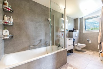 Superbe appartement 4.5 pièces en duplex avec pelouse ... Image 8