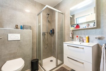 Superbe appartement 4.5 pièces en duplex avec pelouse ... Image 5